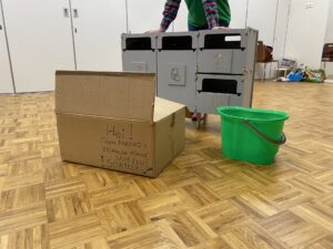 Pakendite sorteerimise õpetus ja sorteerimismäng lasteaias